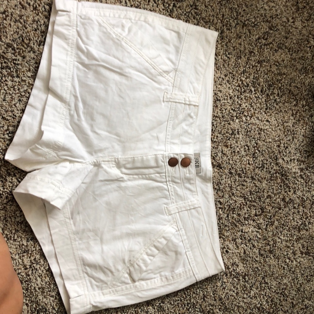 Women shorts